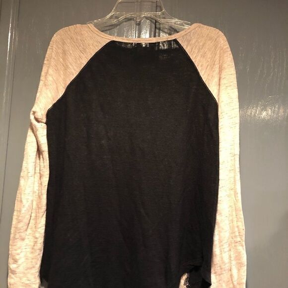 Madewell Top   - Picture 2 of 4
